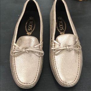 Tod’s moccasins size 8 new FIRM